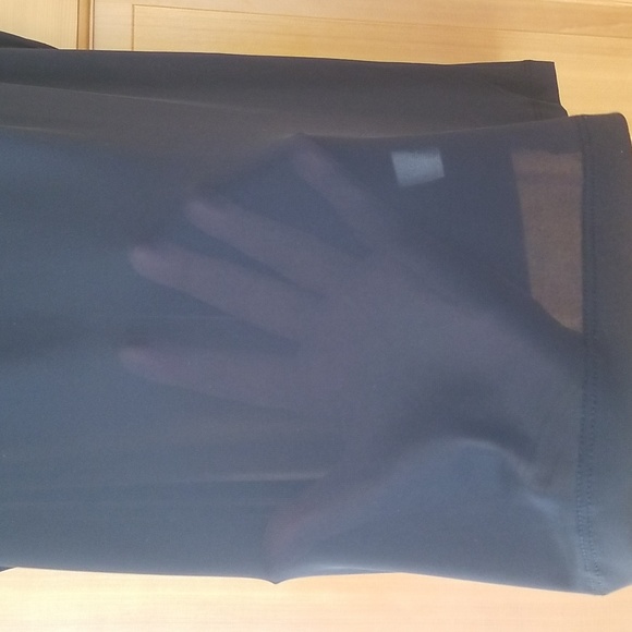 NWT Large Express sheer tee - Picture 2 of 4